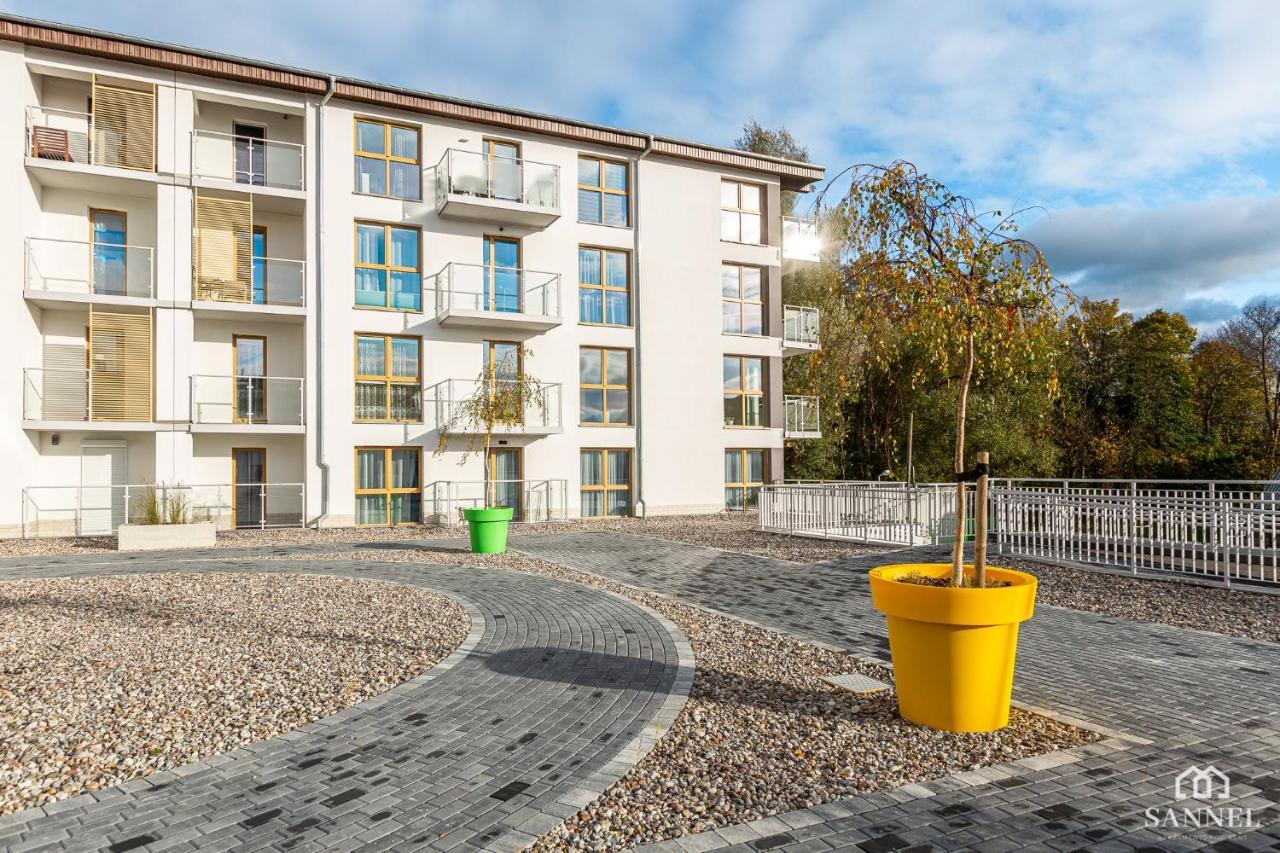 Apartament Lazure Przy Lesie-Sloneczne Tarasy Dziwnowek-Sannel Apartments For Rent Екстер'єр фото