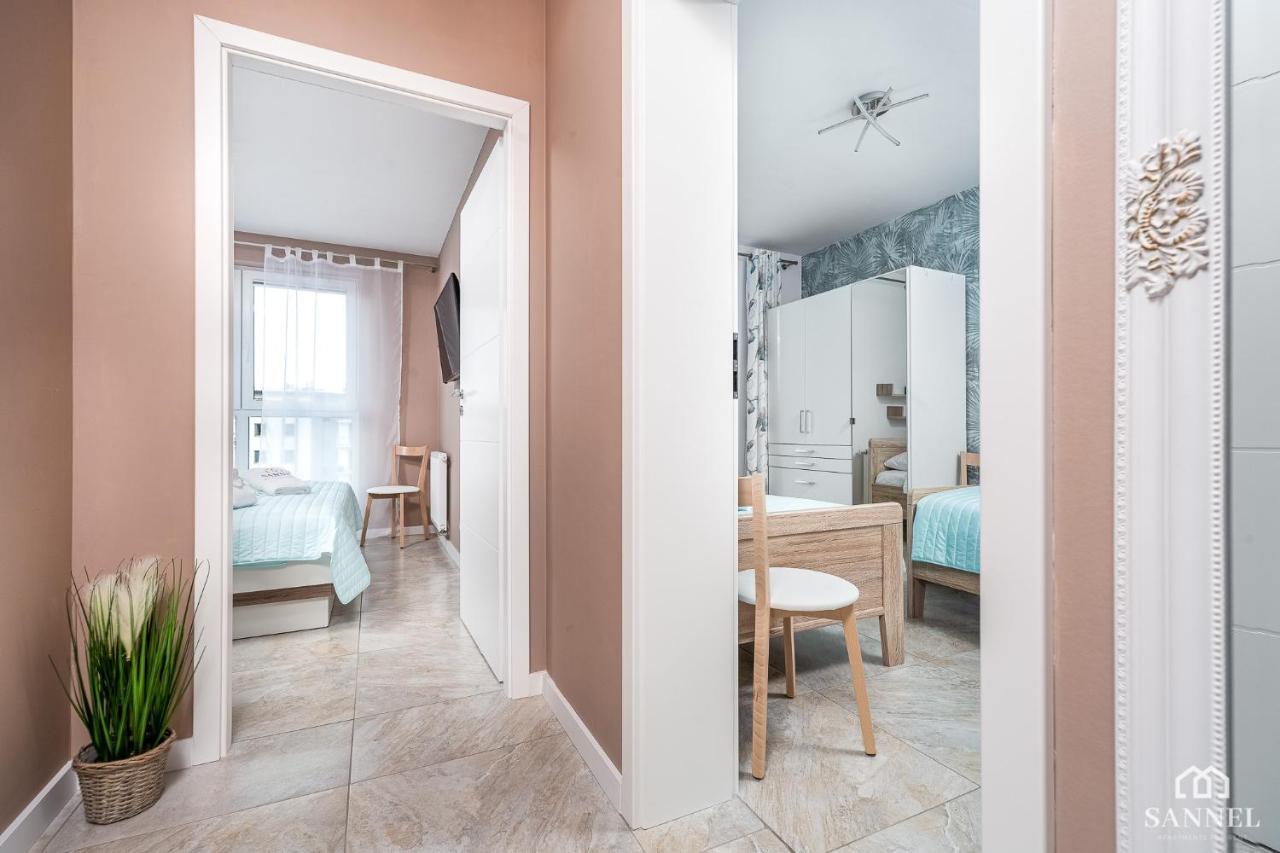 Apartament Lazure Przy Lesie-Sloneczne Tarasy Dziwnowek-Sannel Apartments For Rent Екстер'єр фото